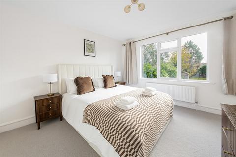 undefined, Sunderland Avenue, Oxford