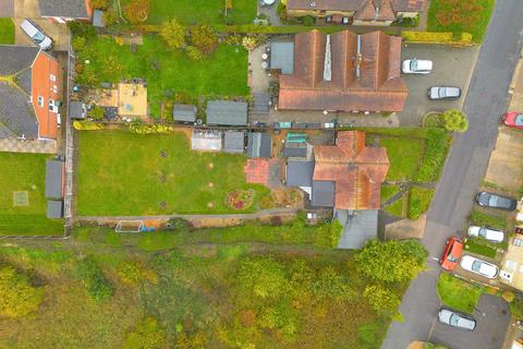 undefined, Mackenders Lane, Eccles
