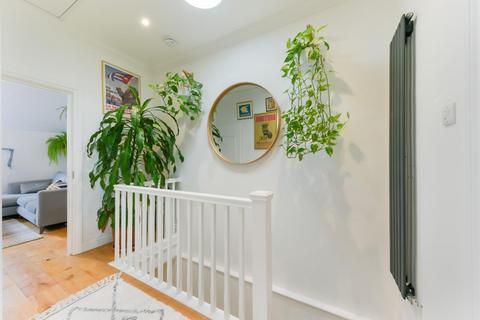 undefined, Coombe Lane, Raynes Park