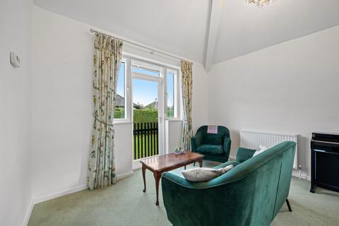2 bedroom flat to rent, Streetfield Mews, Blackheath, SE3