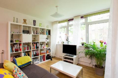2 bedroom flat to rent, Broxwood Way, Primrose Hill