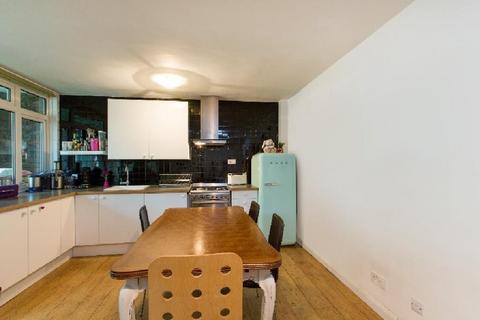 2 bedroom flat to rent, Broxwood Way, Primrose Hill