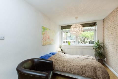 2 bedroom flat to rent, Broxwood Way, Primrose Hill