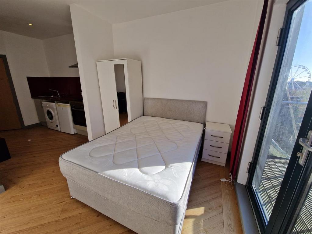 Whats App Image 2025-11-17 at 13.13.32 2229d67f.jpg