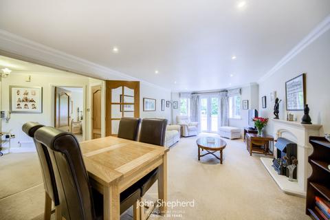 2 bedroom retirement property for sale, Streetsbrook Road, Solihull, West Midlands, B91