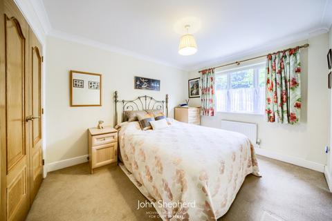 2 bedroom retirement property for sale, Streetsbrook Road, Solihull, West Midlands, B91