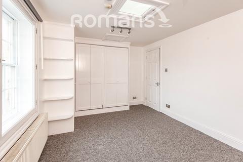 Studio to rent, Lower Bristol Road, Bath, BA2