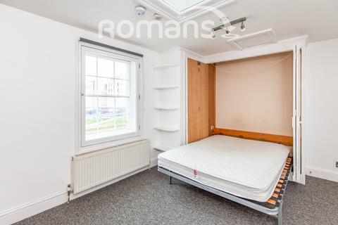Studio to rent, Lower Bristol Road, Bath, BA2