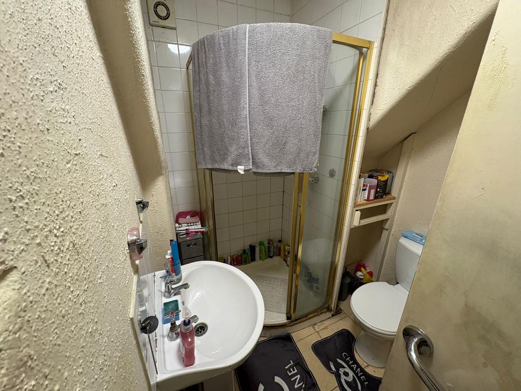 Whats App Image 2025-11-18 At 11.07.27 94c0076a...