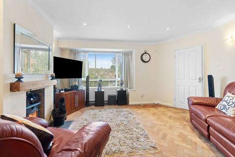 undefined, Brighton Road, Tadworth KT20