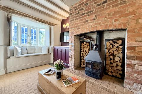 2 bedroom cottage for sale, Front Street, Ilmington CV36