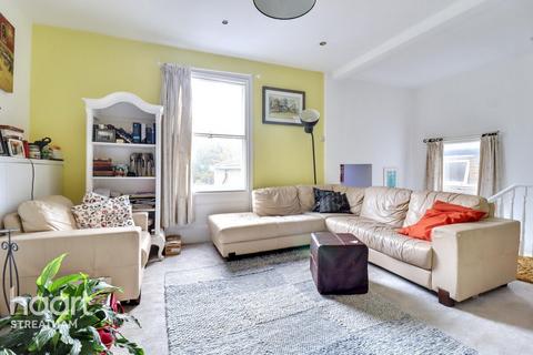 undefined, Gipsy Road, London , SE27