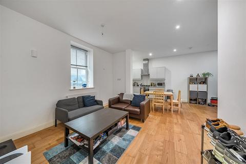2 bedroom apartment for sale, Hornsey Road, London