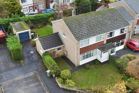 3 bedroom semi-detached house for sale, Maxwell Close, Gresford, Wrexham