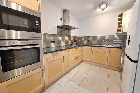 undefined, Simmonds Street, Holybrook