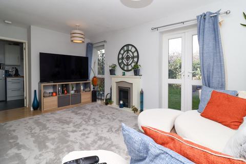 2 bedroom terraced house to rent, Cheviot Road, Leicester, LE2