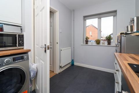 2 bedroom terraced house to rent, Cheviot Road, Leicester, LE2