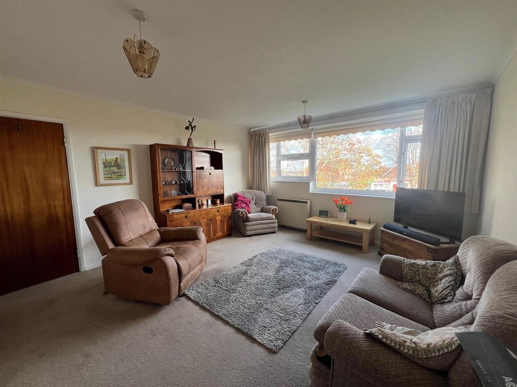 Living Room.jpg