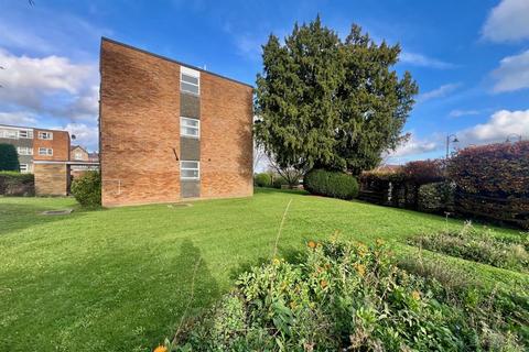 undefined, Avenue Road, Malvern