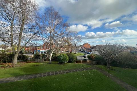 undefined, Avenue Road, Malvern