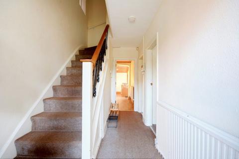 4 bedroom semi-detached house to rent, Greenfield Street, Dunkirk, Nottingham, NG7 2JN
