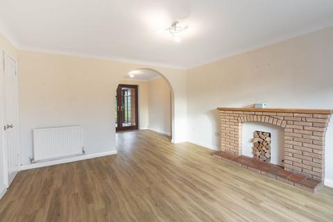 3 bedroom detached house for sale, Field View, Bar Hill, CB23