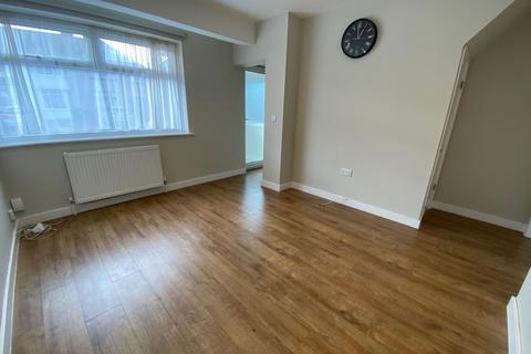 undefined, First Avenue, Dagenham