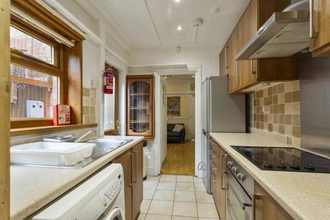 undefined, Grimston Road, Nottingham, NG7 5QX