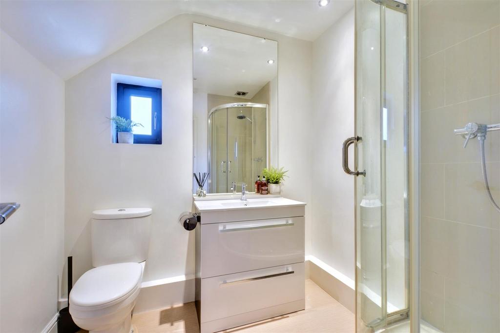 Shower Room.jpeg