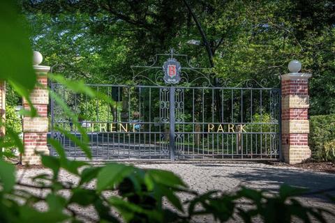 1 bedroom apartment for sale, Daffodil Crescent, Barnet EN4