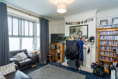 4 bedroom semi-detached house for sale, Carholme Road, Lincoln LN1