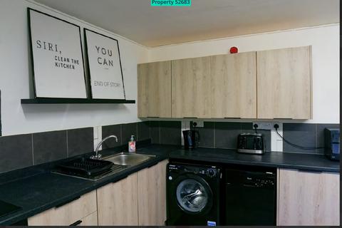 6 bedroom terraced house to rent, Denison Court, Denison Street, Nottingham, NG7 3PH