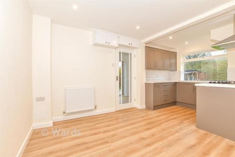 3 bedroom end of terrace house for sale, Willow Crescent, Staplehurst, Tonbridge, Kent