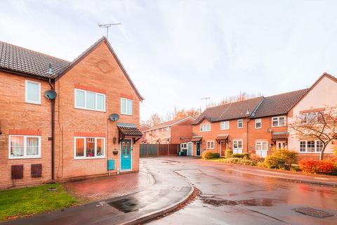 5 bedroom end of terrace house for sale, Pearce Close, Stratton, Swindon, SN2 7SW