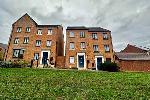 Cicero Crescent, Fairfields, Milton Keynes, MK11