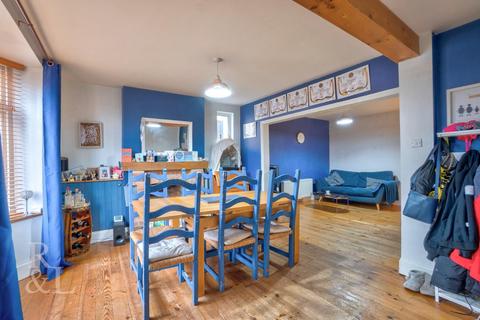 3 bedroom semi-detached house for sale, Alexandra Road, Overseal