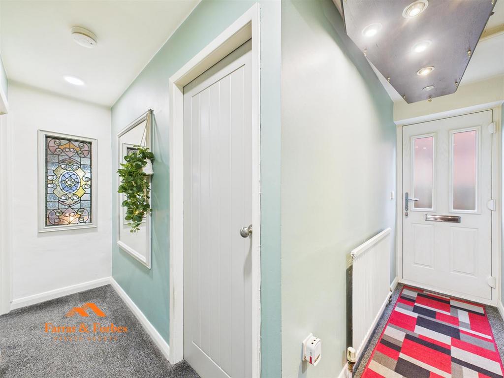 CAM03956 G0-PR0172-STILL023.jpg