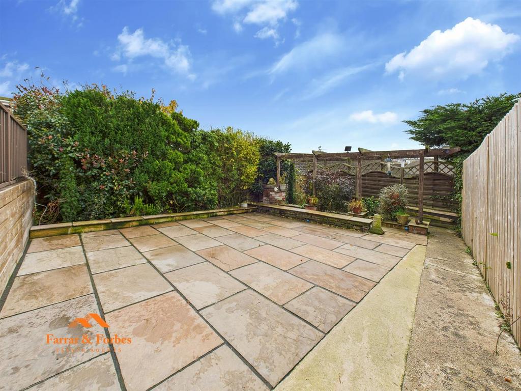 CAM03956 G0-PR0172-STILL029.jpg