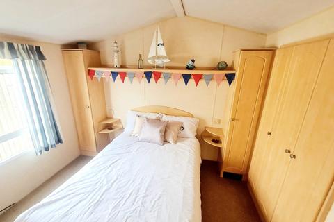 2 bedroom park home for sale, Sand le Mere Holiday Park