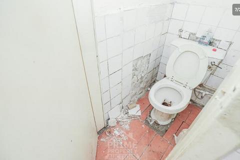 Retail property (high street) for sale, 29A Cassels St Carluke ML8 4DA