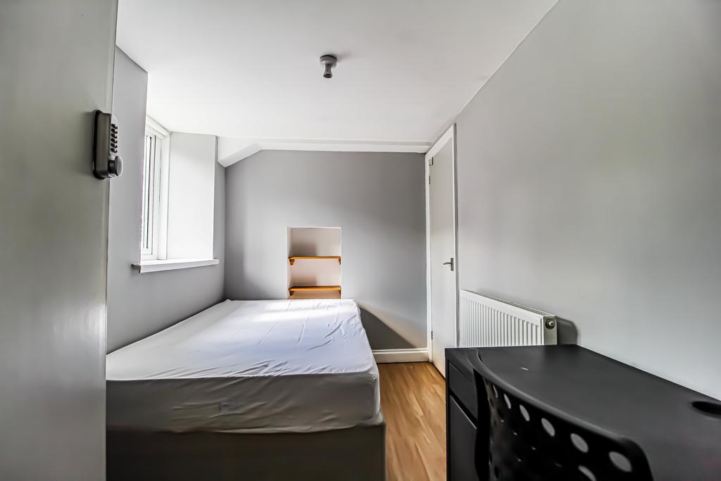 Bed 2