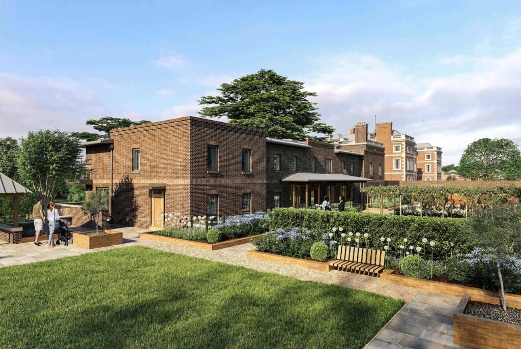 Exterior &amp; Garden