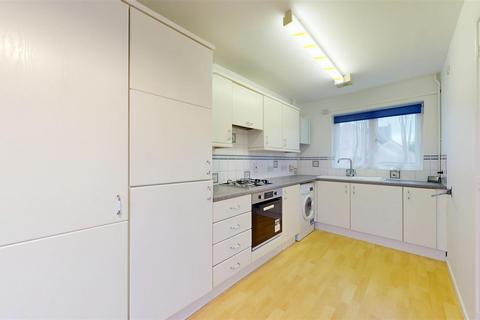 3 bedroom terraced house to rent, Gresley Drive, Stamford
