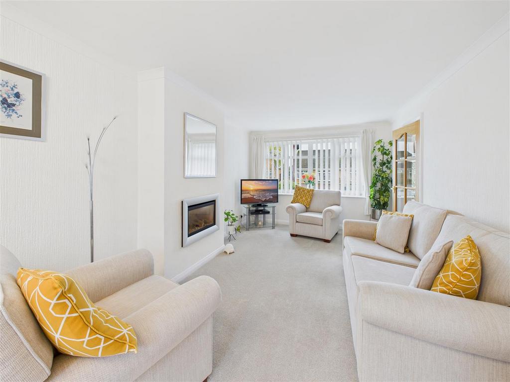 Living/Dining Room