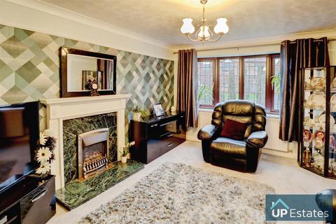 undefined, Canterbury Way, Nuneaton