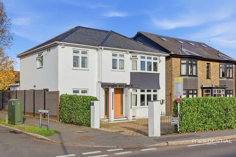 undefined, Chigwell IG7