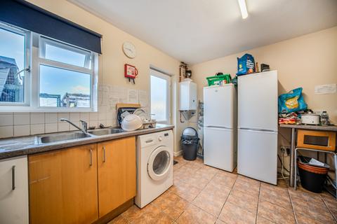 5 bedroom terraced house for sale, Park South, Swindon SN3