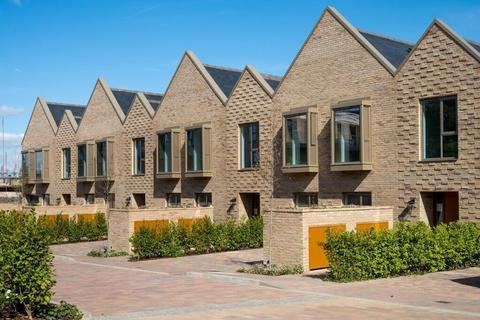 5 bedroom terraced house for sale, At Trent Park, London, EN4, Barnet EN4