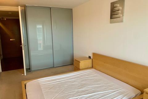 1 bedroom apartment to rent, Longfield Centre, Prestwich, M25