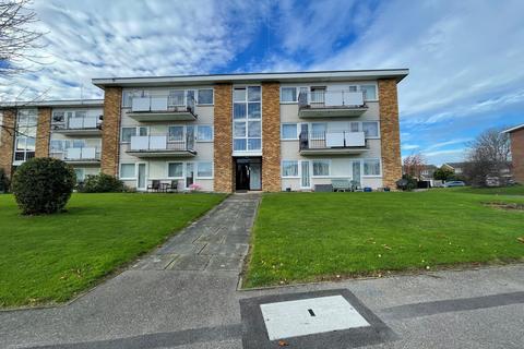 Lord Warden Avenue, Walmer, CT14